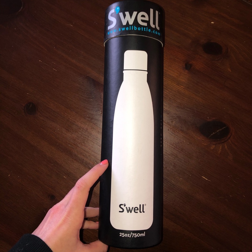 SWELL water bottle